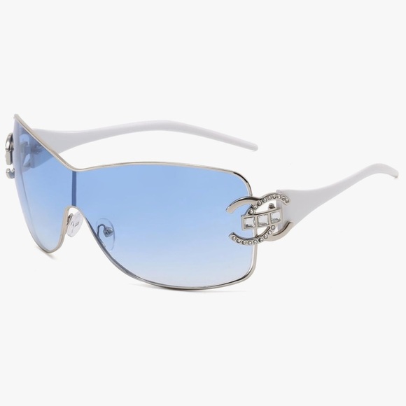 Blue Y2K rhinestone sunglasses with ombré lenses and white arms - Picture 1 of 2
